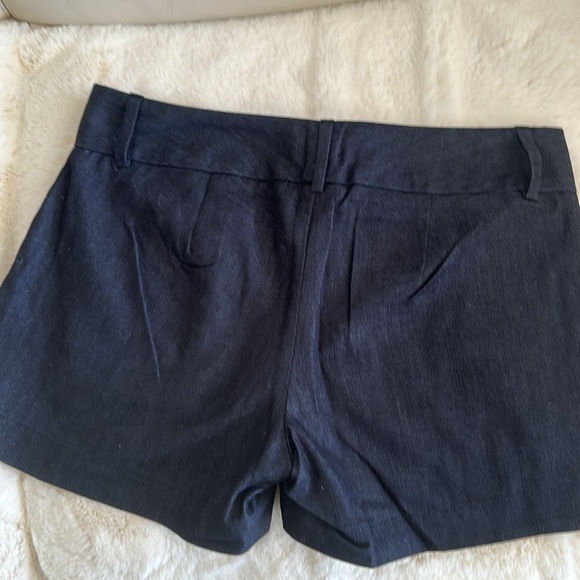 New CUTE Calvin Klein Dark Denim Ladies Short Size 2 - Picture 5 of 5